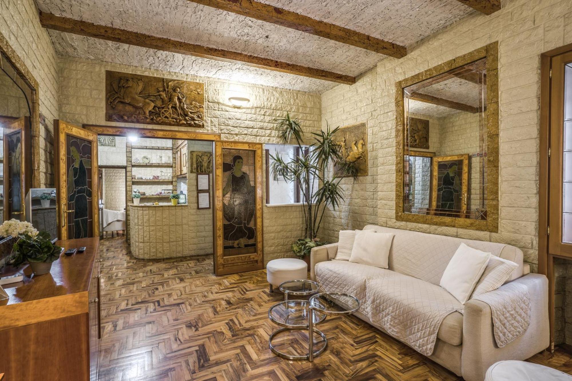 Fontana Di Trevi Charming Apartment Roma Exterior foto